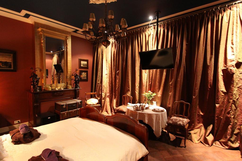 מכלן B&B De Lachende Engel חדר תמונה