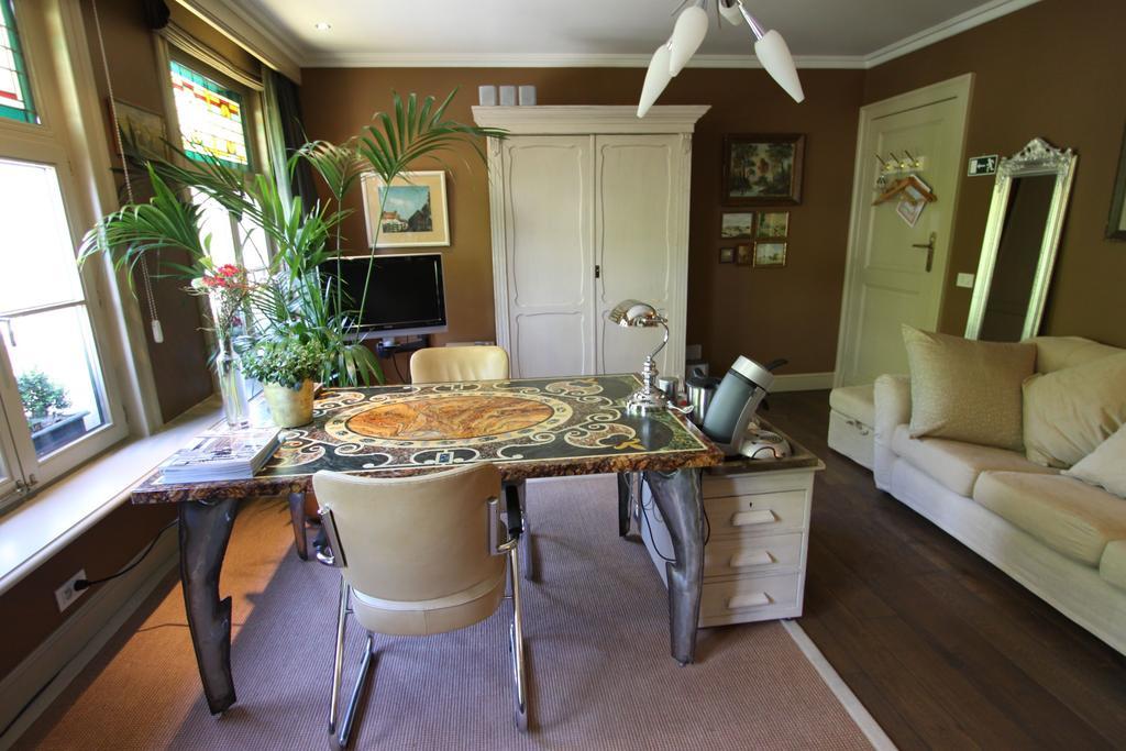 מכלן B&B De Lachende Engel חדר תמונה